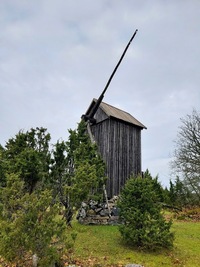 Liigalaskma Tõnu-Laasu pukktuulik