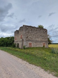 Võhma tuuleveski Pärnumaal