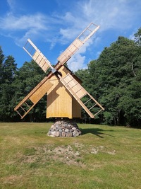 Vanamõisa pukktuulik Hiiumaal