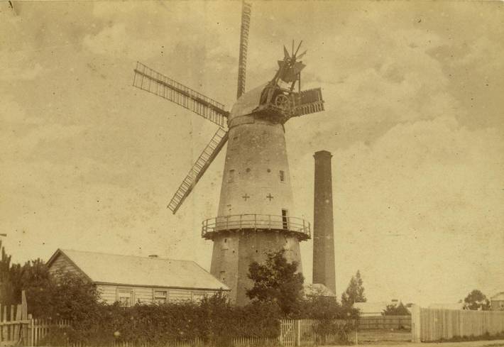 Parr Brothers windmill, Timaru, by William Ferrier